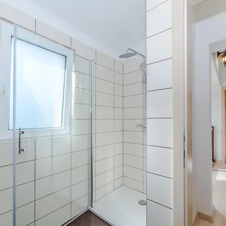 Villa New Elegant With Pool Close To The Beach Privlaka (Zadar)